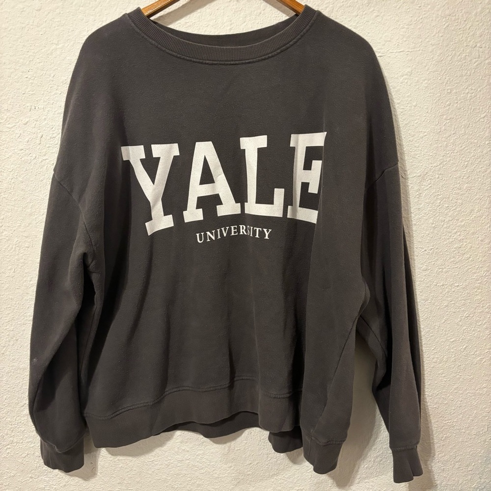 Women’s XL H&M Dark Grey Yale Crewneck